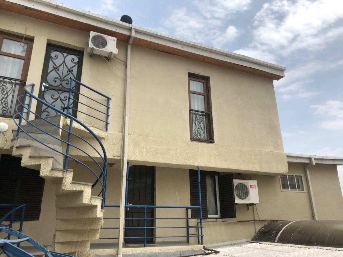 Hotel Vaki Tbilisi Exterior foto